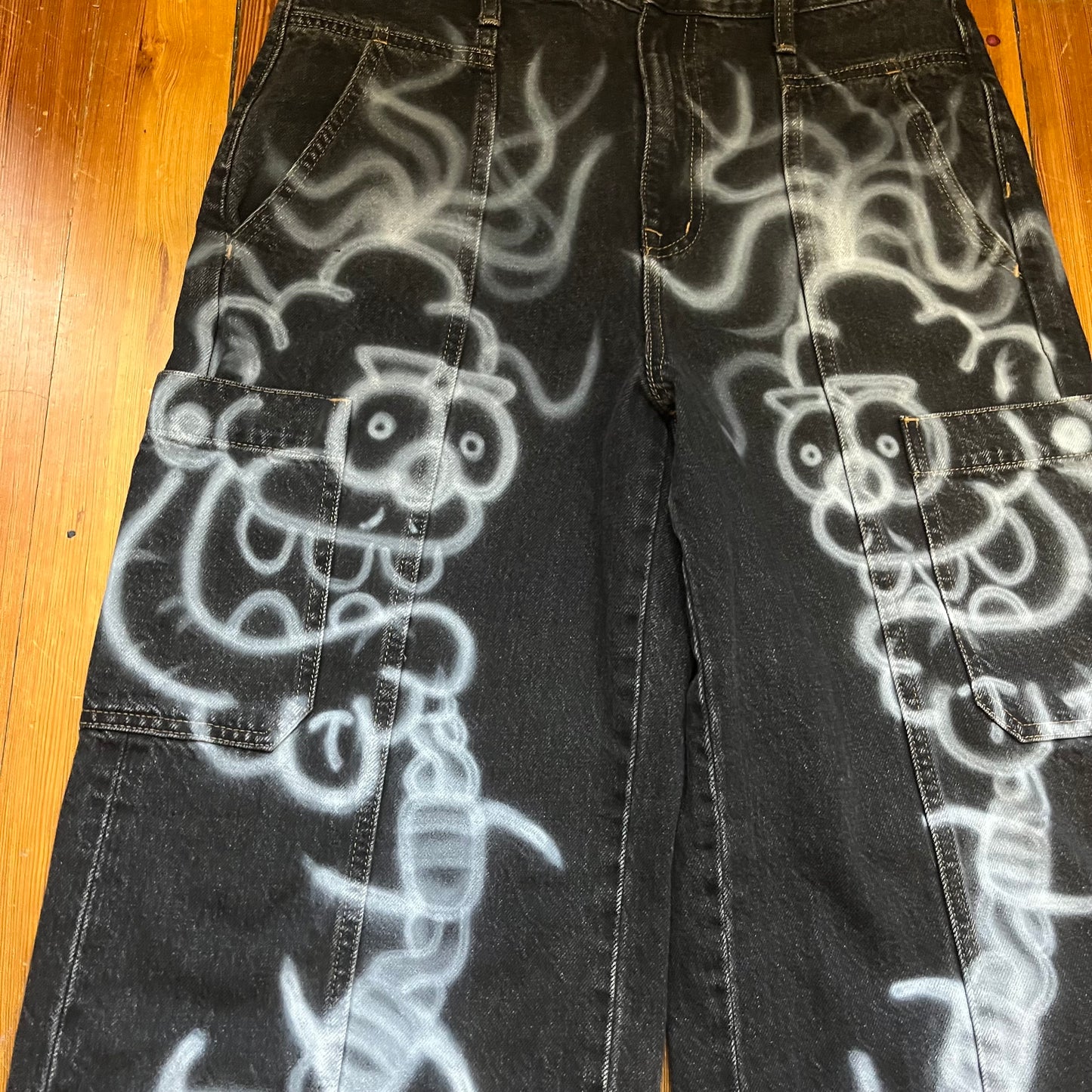 Clown denim