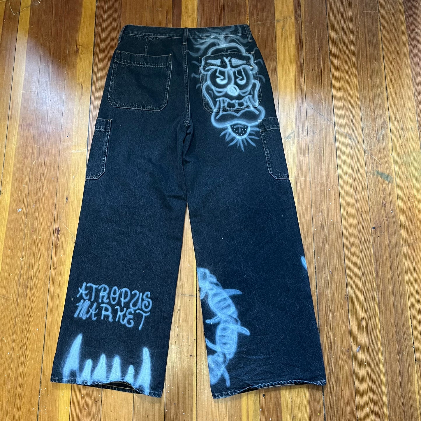 Clown denim
