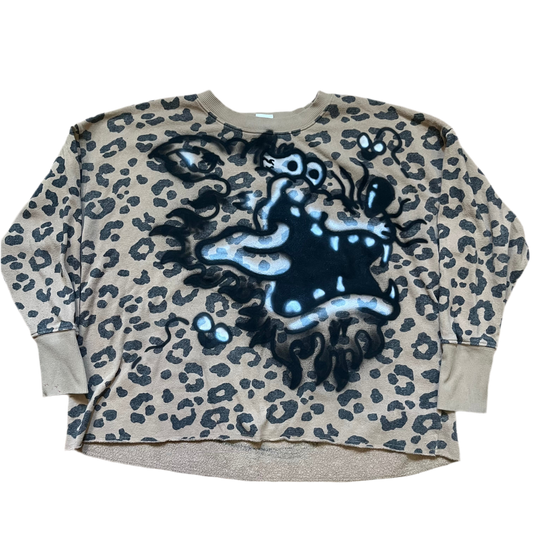 Claws sweater